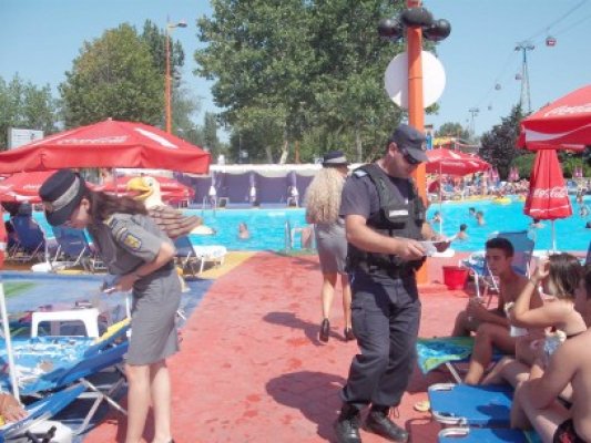 Poliţia, Jandarmeria, ISU şi Garda de Coastă, în acţiune la Aqua Magic
